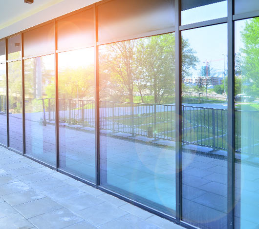 24-hour emergency glazing for commercial buildings in Southeast England