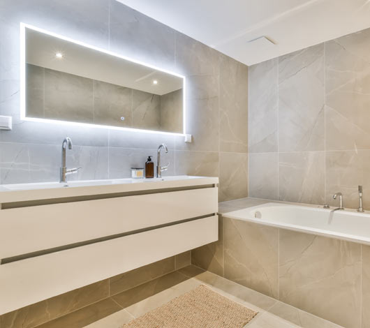 We install fitted mirrors in homes & businesses across Southeast England